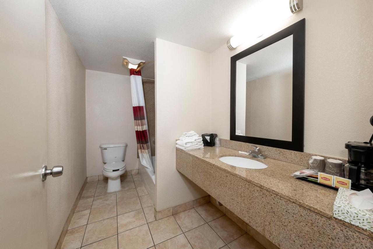 Red Roof Inn Bordentown - Mcguire Afb מראה חיצוני תמונה
